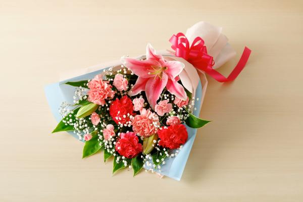 【母の日特集2023】母の日ギフト・ピンクユリの花束