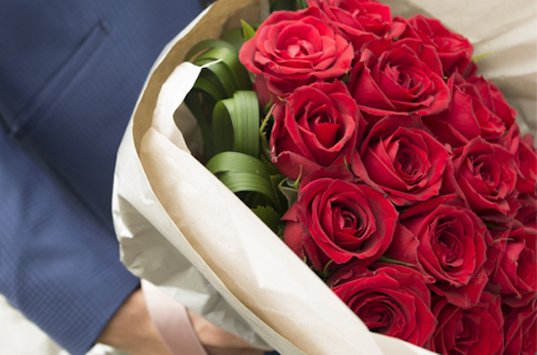 素敵MEN'Sのたっぷり赤いバラの花束