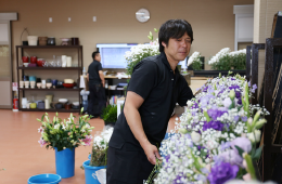 花祭壇をメインに手掛けるチーム